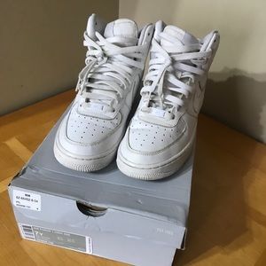 Nike Air Force 1 size 7Y